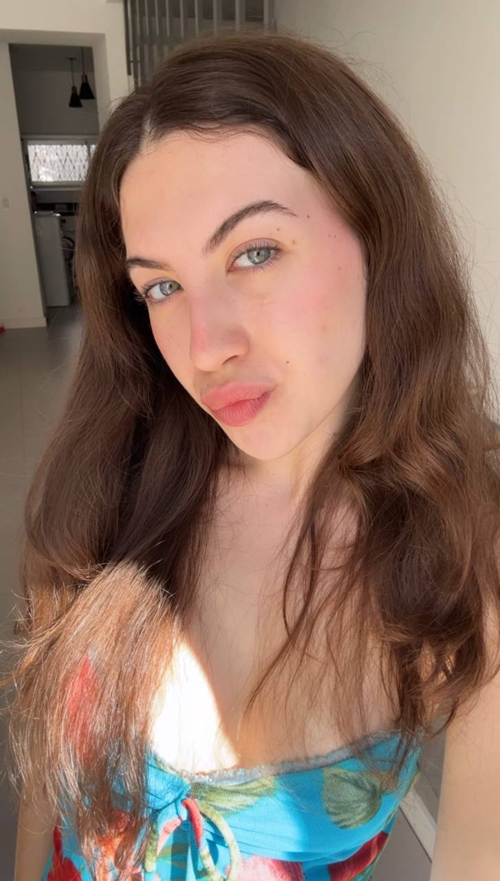 Nude girl Amber in Kishinev