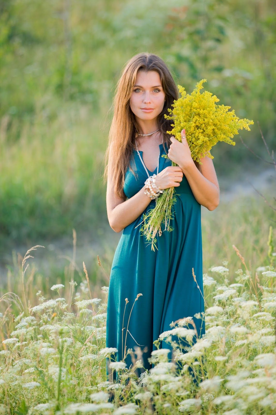 Slavic women in Kishinev