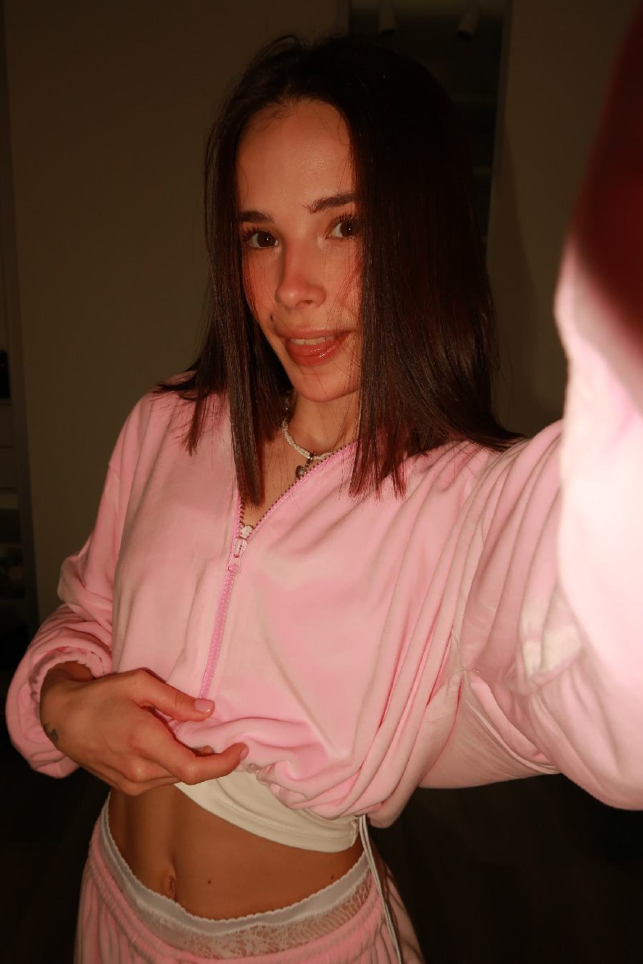 Tina brings the glow — live moments in Kishinev