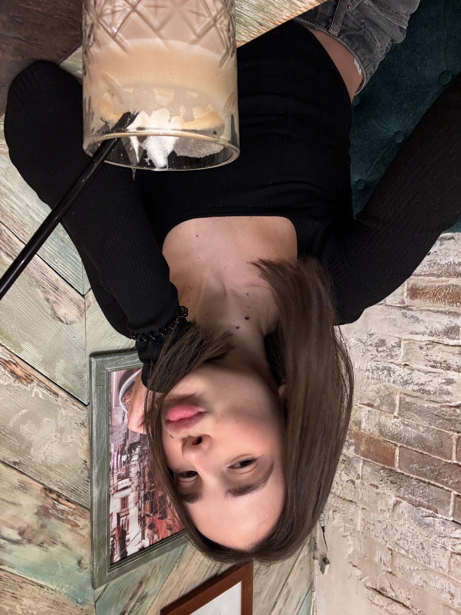 Fresh photos, fresh mood — Tina online in Kishinev